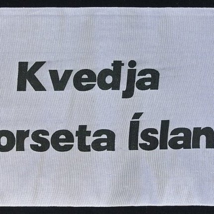 Borði 3: Dr. Bjarni Benediktsson, frú Sigríður Björnsdóttir, Benedikt Vilmundarson. Kveðja, frá Forseta Íslands.