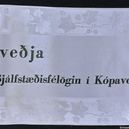Borði 23: Forsætisráðherrahjónin, Dr. Bjarni Benediktsson, og, Frú Sigríður Björnsdóttir. Kveðja, Sjálfstæðisfélögin í Kópavogi.