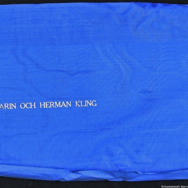 Borði 28:  - . Karin och Herman Kling.