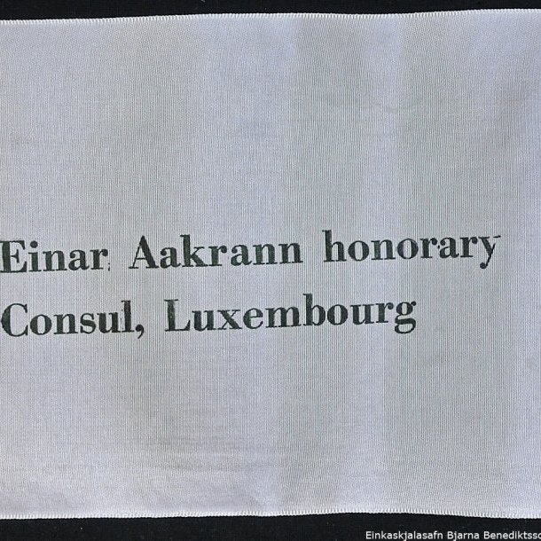 Borði 36: Prime minister, Bjarni Benediktsson, and, Mrs Sigríður Björnsdóttir. Einar Aakrann honarary Consul, Luzembourg.