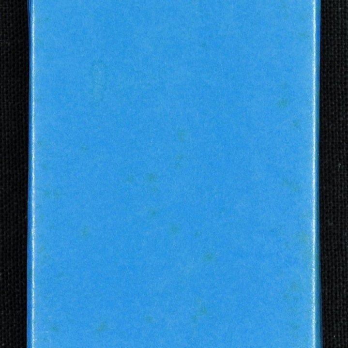 Askja með barmmerkjum og ermahnappi. „The Order of The Buffalo Hunt, Dr. Bjarni Benediktsson, is hereby elected to the office of Captain of the Hunt... Winnipeg, Red River Valley Manitoba Canada 5th Day of August 1964“.