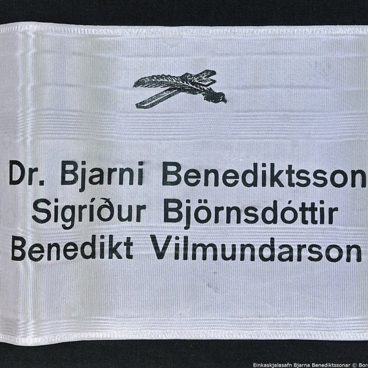 Borði 8: Dr. Bjarni Benediktsson, Sigríður Björnsdóttir, Benedikt Vilmundarson. Hinzta kveðja, Norræna Húsið.