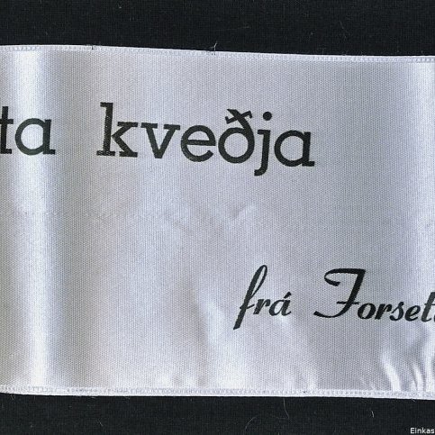 Borði 10: Forsætisráðherrahjónin, Dr. Bjarni Benediktsson, Frú Sigríður Björnsdóttir, og Benedikts Vilmundarson. Hinzta kveðja, frá Forseta Ítalíu.