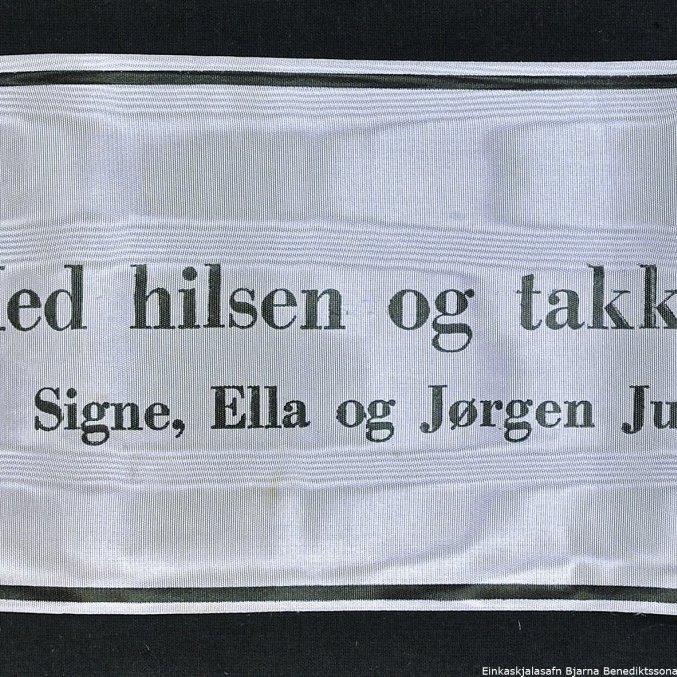 Borði 13: Sigríður og Bjarni Benediktsson. Med hilsen og takk, Signe, Ella og Jörgen Juuel.