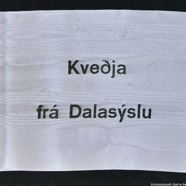 Borði 17: Frú Sigríður Björnsdóttir, Dr. Bjarni Beneditksson, Benedikt Vilmundarson. Kveðja, Frá Dalasýslu.