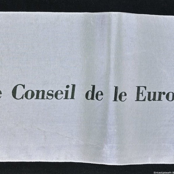 Borði 18: Sigríður og Bjarni Benediktsson. Le Conseil de le Europe.