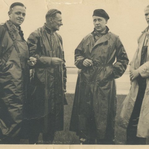 Þorbergur Þorleifsson (1890-1939) er annar frá vinstri. Mögulega enskir jarðfræðinemar frá Cambridge með honum í för. Borgarskjalasafn Reykjavíkur.