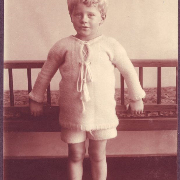 1920. Thor Jensen yngri - Thorsi - sonur Ingibjargar og Ólafs Thors.