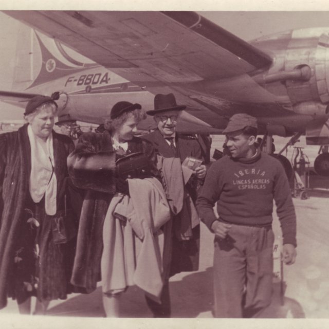 Ingibjörg, Marta og Ólafur Thors á Spáni 1952.