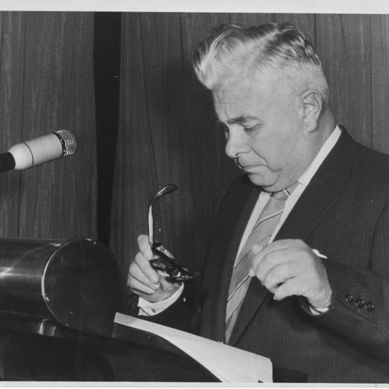 Bjarni í ræðustól