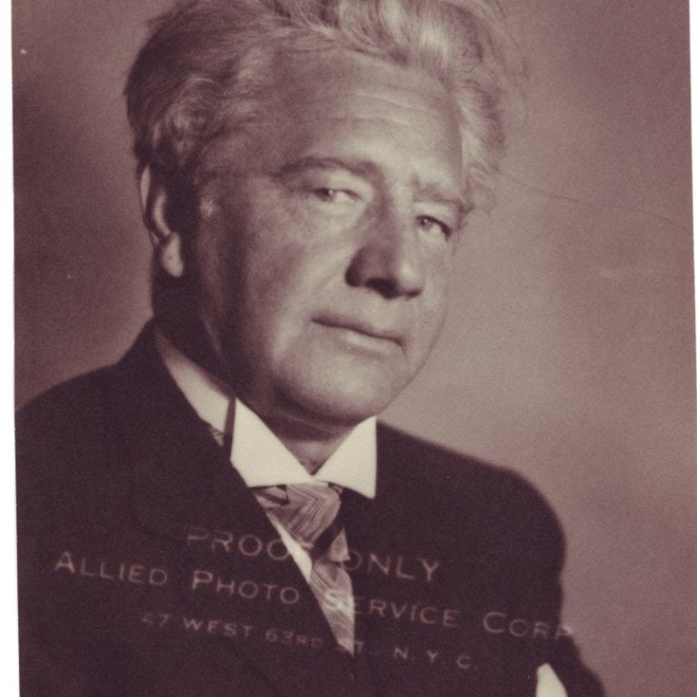 Ólafur Thors um 1948 – Ljósm. Allied Photo Service Corp.