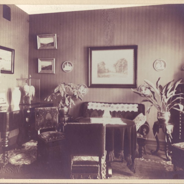 Um 1915 Fríkirkjuvegur 11