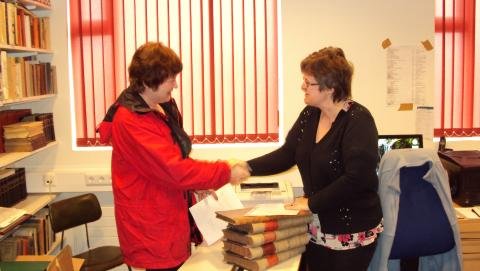 Borgarskjalasafn afhendir Héraðsskjalasafni A-Húnvetninga skjöl