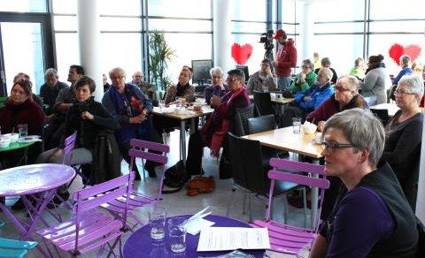 Fjölmenni á fræðslufundi um skjöl kvenna