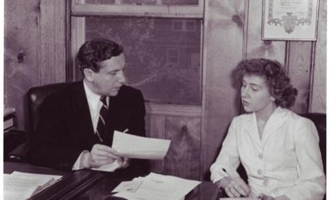 Heillandi kona sem lifði ævintýralegu lífi  - Skjalasafn Mörtu Thors afhent Borgarskjalasafni Reykja…