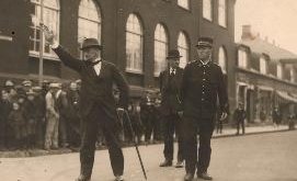 Skjalasöfnin kynna sig